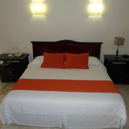 Hotel Poza Rica Inn Zewnętrze zdjęcie