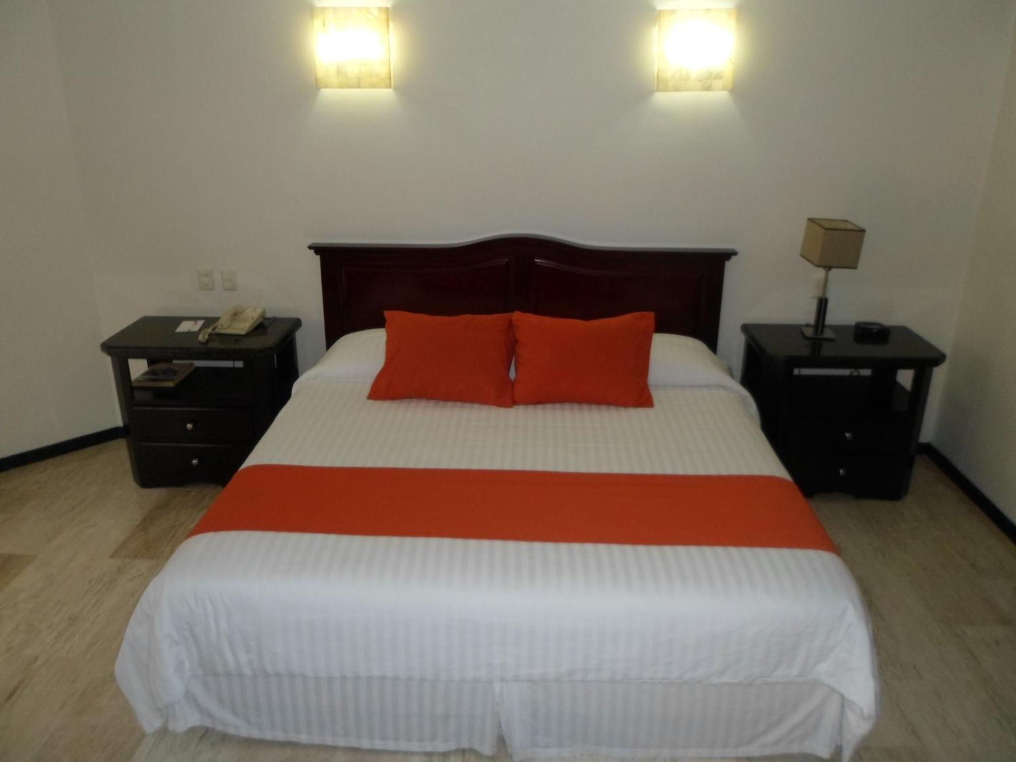 Hotel Poza Rica Inn Zewnętrze zdjęcie
